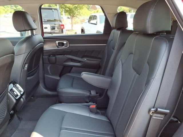 used 2021 Kia Sorento car, priced at $29,000