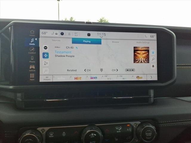 new 2025 Jeep Gladiator car, priced at $45,597