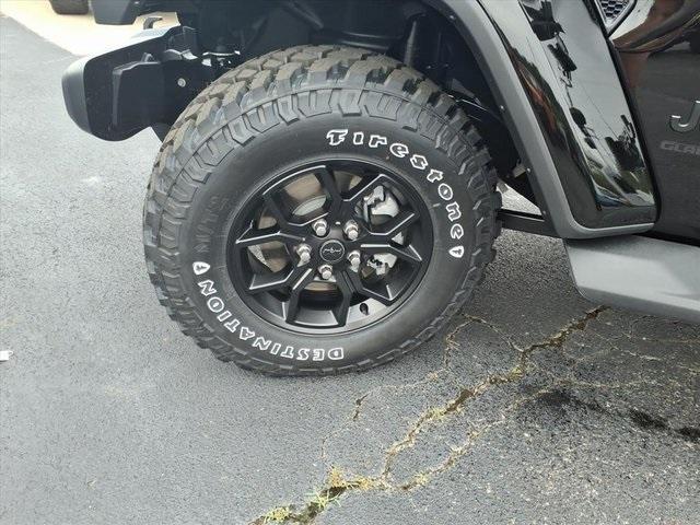 new 2025 Jeep Gladiator car, priced at $45,597