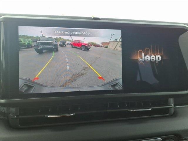 new 2025 Jeep Gladiator car, priced at $45,597