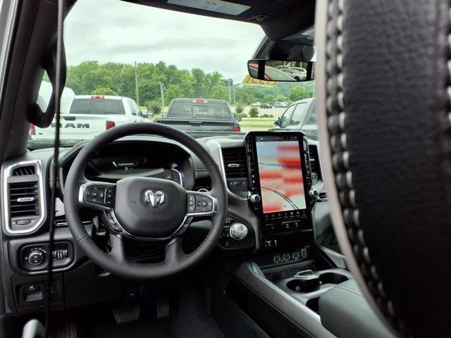 new 2025 Ram 1500 car, priced at $61,500