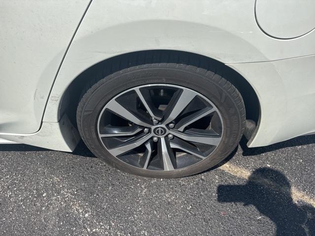 used 2023 Nissan Maxima car, priced at $25,400