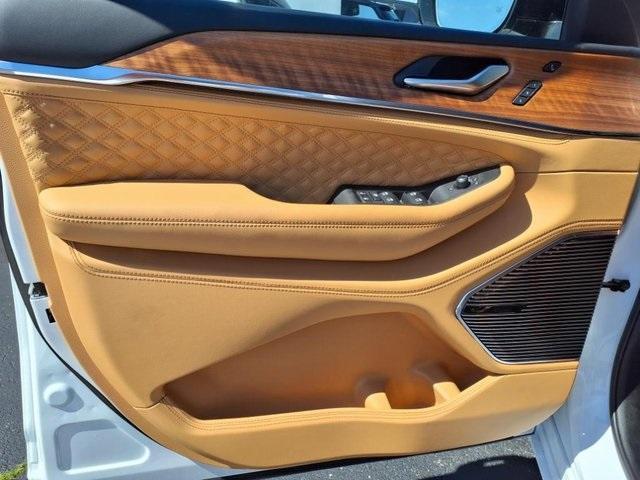 new 2025 Jeep Grand Cherokee L car, priced at $77,820