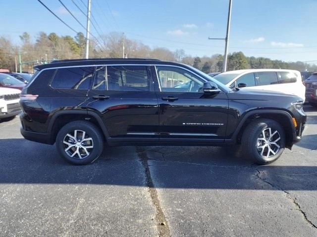 new 2025 Jeep Grand Cherokee L car, priced at $52,335