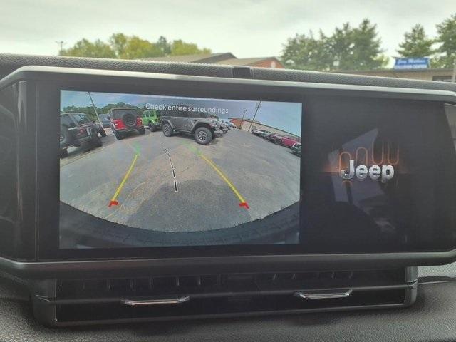 new 2025 Jeep Wrangler car, priced at $50,537