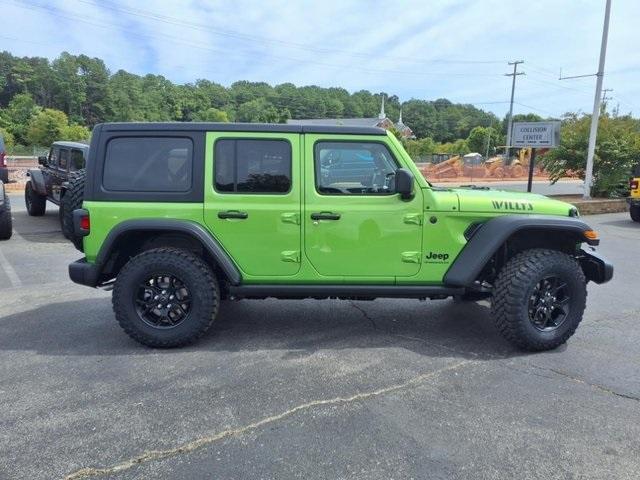 new 2025 Jeep Wrangler car, priced at $50,537