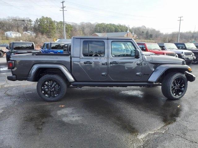 new 2025 Jeep Gladiator car, priced at $43,735