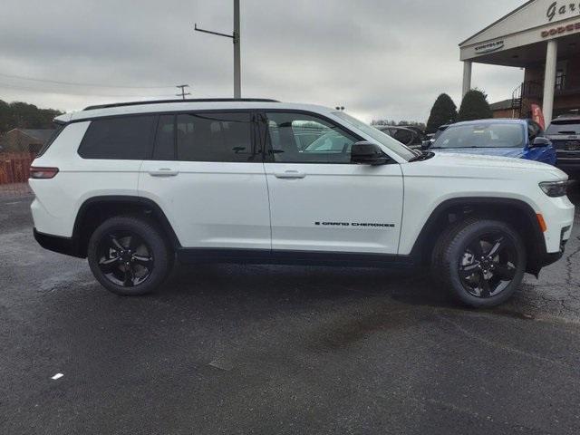 new 2025 Jeep Grand Cherokee L car, priced at $55,460