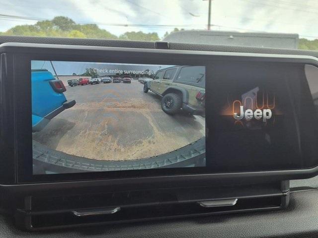 new 2025 Jeep Wrangler car, priced at $50,001