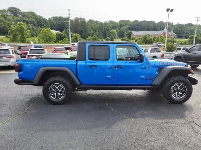 new 2024 Jeep Gladiator car, priced at $51,001