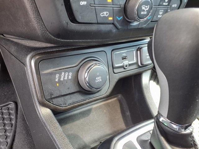used 2020 Jeep Renegade car, priced at $17,600