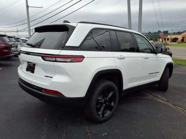 new 2025 Jeep Grand Cherokee car, priced at $47,401