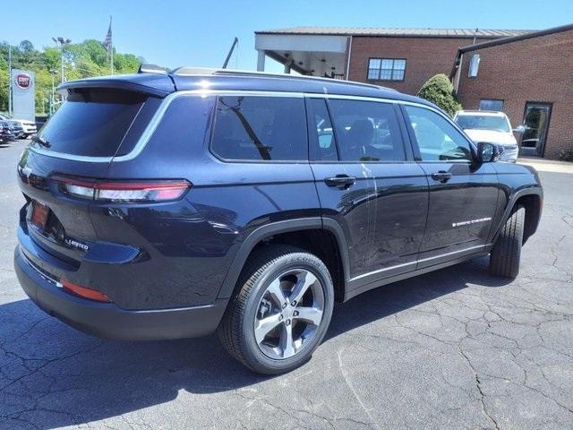 new 2024 Jeep Grand Cherokee L car, priced at $48,286