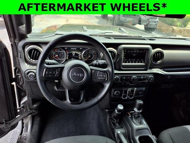 used 2022 Jeep Wrangler Unlimited car, priced at $32,250