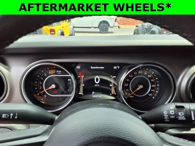 used 2022 Jeep Wrangler Unlimited car, priced at $32,250