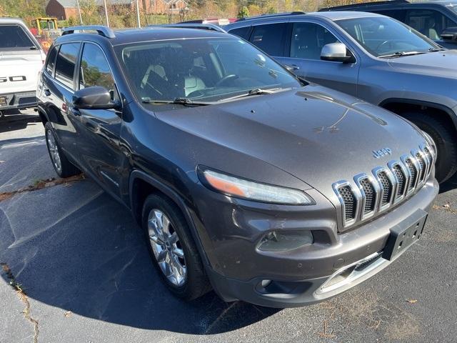 used 2015 Jeep Cherokee car, priced at $12,500