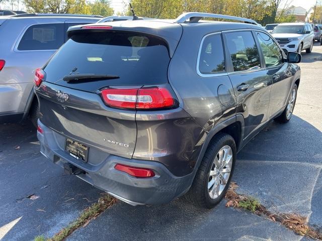 used 2015 Jeep Cherokee car, priced at $12,500