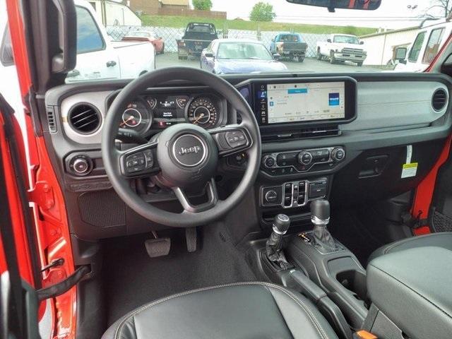 new 2025 Jeep Wrangler car, priced at $46,760