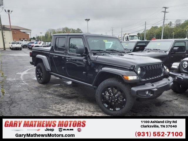 new 2024 Jeep Gladiator car, priced at $39,501