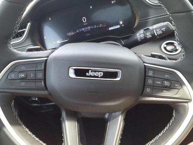 new 2024 Jeep Grand Cherokee car, priced at $42,500