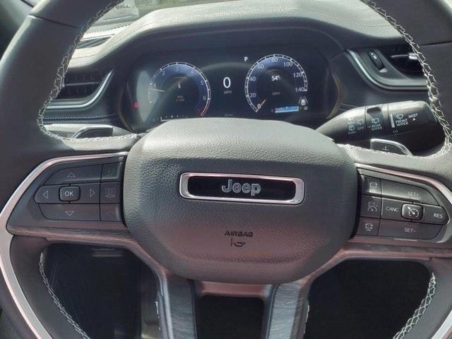 new 2025 Jeep Grand Cherokee L car, priced at $49,704