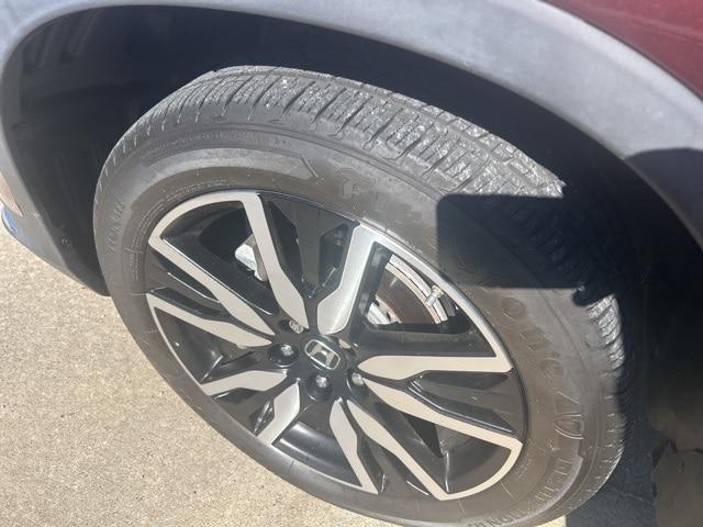 used 2021 Honda Pilot car, priced at $30,211