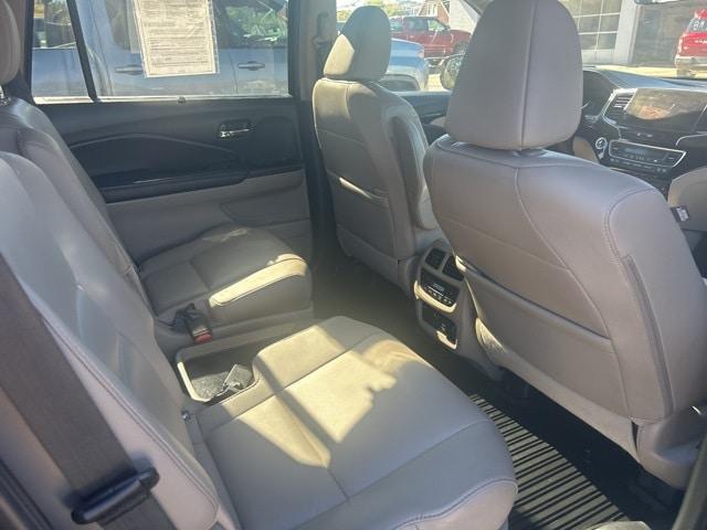 used 2021 Honda Pilot car, priced at $30,211