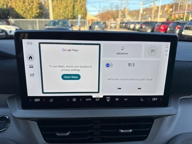 new 2025 Ford Explorer car, priced at $48,660