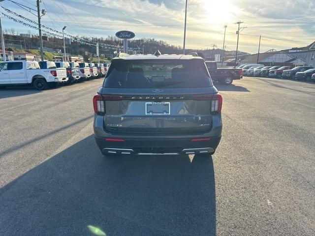 new 2025 Ford Explorer car, priced at $48,660