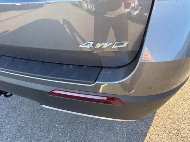 new 2025 Ford Explorer car, priced at $48,660