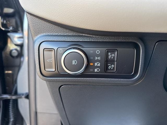 new 2025 Ford Explorer car, priced at $48,660