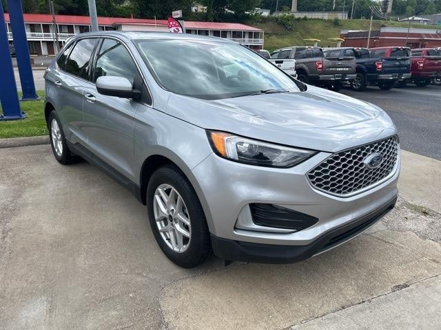 used 2024 Ford Edge car, priced at $27,628