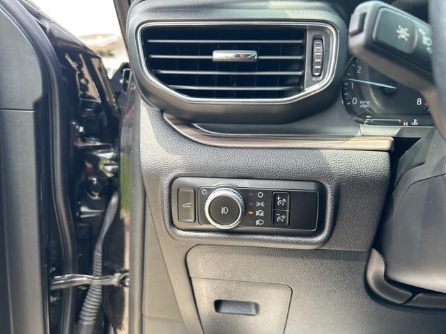 used 2023 Ford Explorer car, priced at $32,964