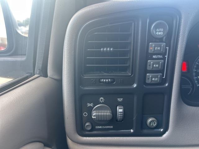 used 2000 Chevrolet Suburban car, priced at $5,994