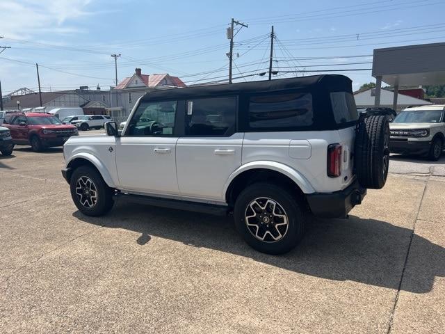 new 2024 Ford Bronco car, priced at $51,275