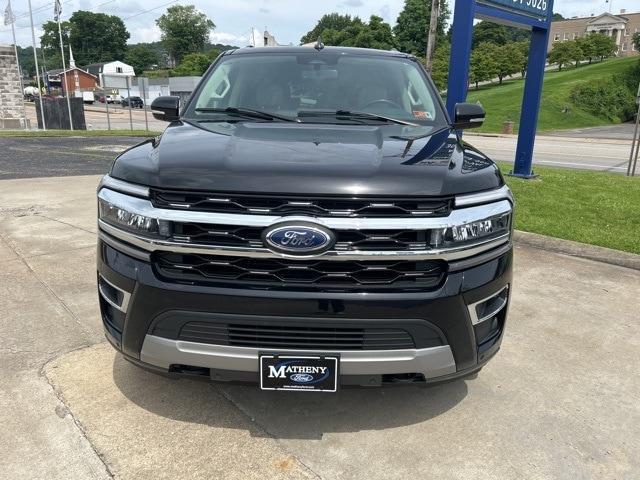 used 2023 Ford Expedition car, priced at $43,874