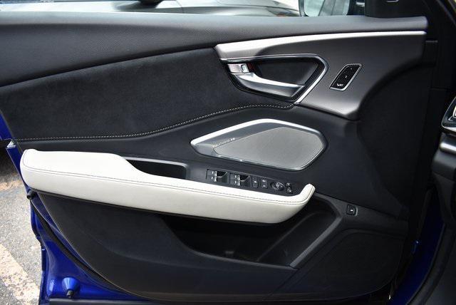 used 2023 Acura RDX car, priced at $47,980