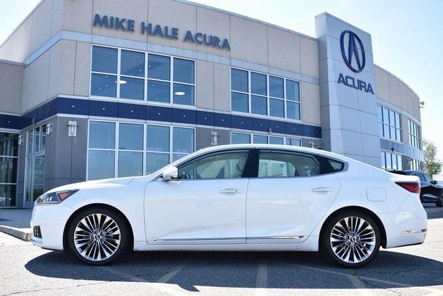 used 2017 Kia Cadenza car, priced at $11,980
