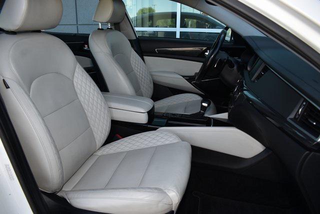 used 2017 Kia Cadenza car, priced at $11,980