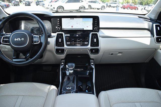 used 2022 Kia Sorento car, priced at $28,980
