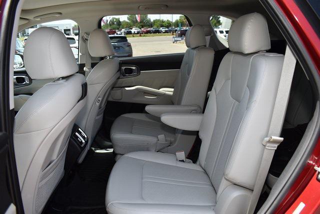 used 2022 Kia Sorento car, priced at $28,980