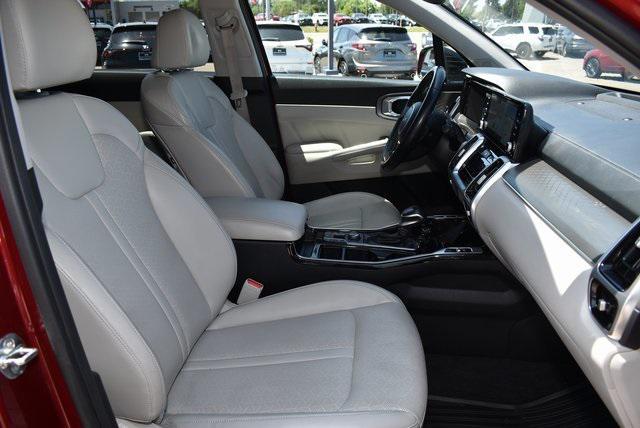 used 2022 Kia Sorento car, priced at $28,980