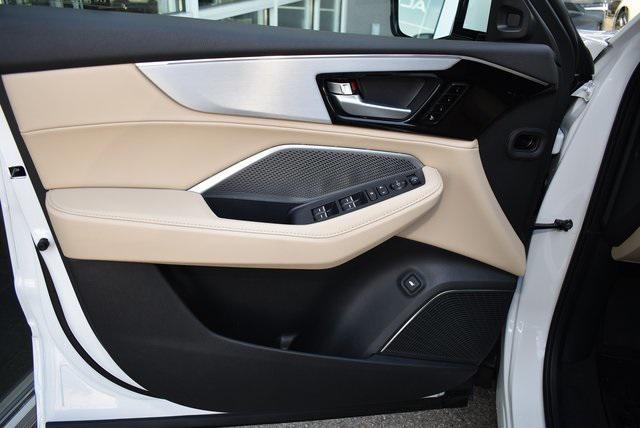 new 2025 Acura MDX car, priced at $55,350