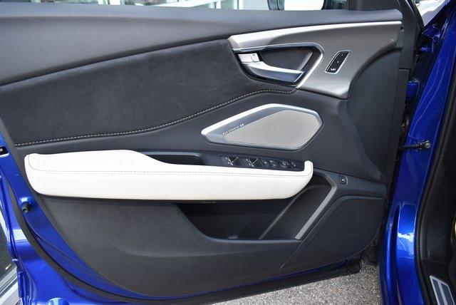 new 2025 Acura RDX car, priced at $52,250