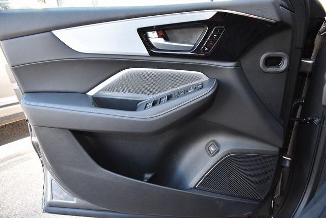 new 2025 Acura MDX car, priced at $60,750