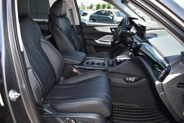 used 2025 Acura MDX car, priced at $57,980