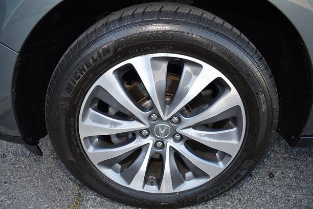 used 2016 Acura MDX car, priced at $23,980