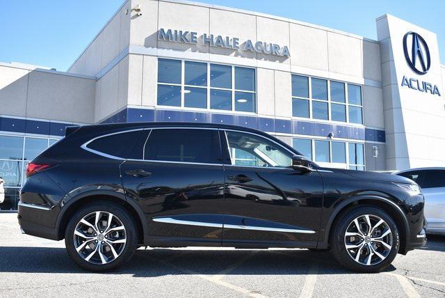 used 2022 Acura MDX car, priced at $38,980