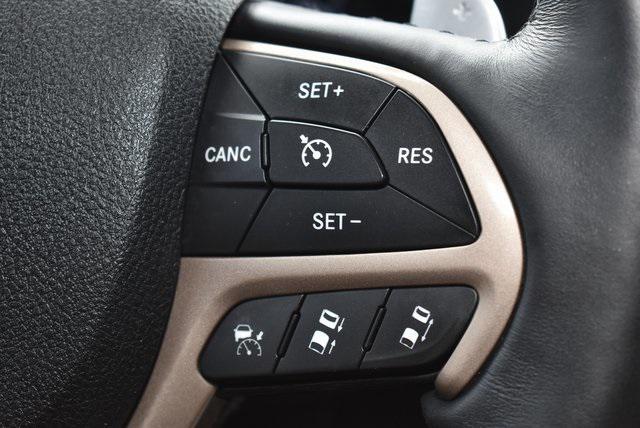 used 2015 Jeep Grand Cherokee car, priced at $17,980