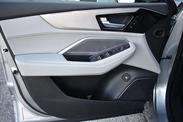 new 2025 Acura MDX car, priced at $67,650